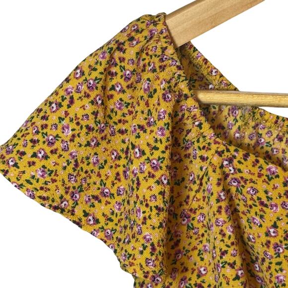 Monteau Flutter Sleeve Pullover Crop Top Yellow Floral Style #28874 Women Small - Picture 4 of 10
